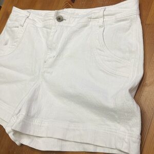 Size 16 BASS JEANS WHITE DENIM SHORTS